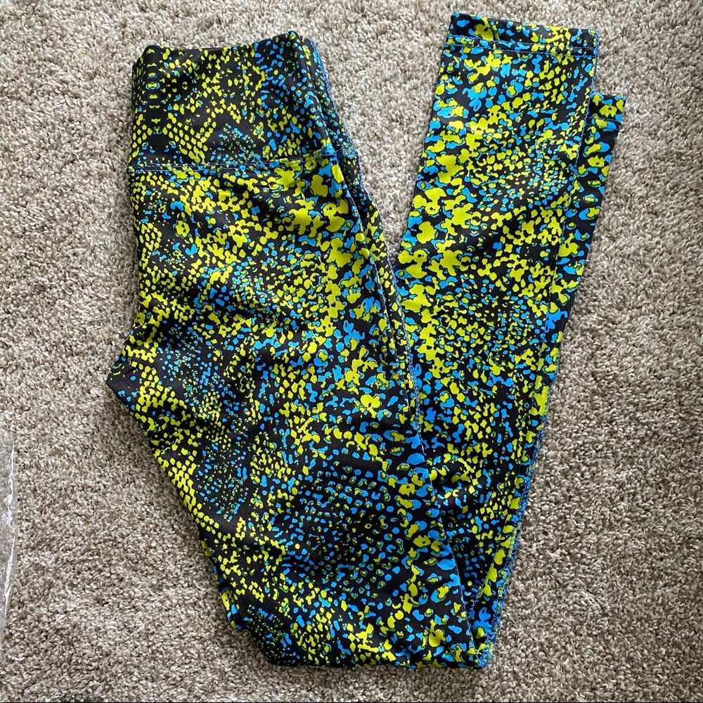 NWOT Zubaz Legging size XS